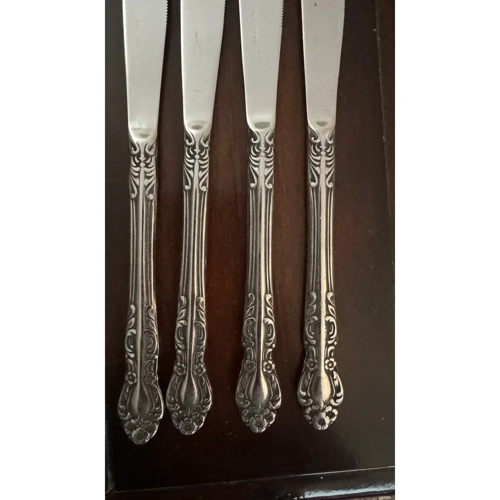 EKCO Eterna Set of 4 Dinner Knives Stainless Steel Floral Handle Silver, Japan